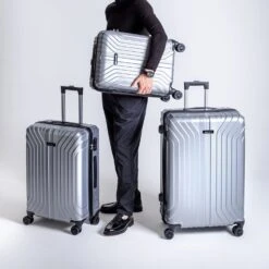 Essentials 02 4-Rollen Kofferset 3tlg. -Roncato Verkäufe ba4ea8686b09e6647e73592d2d5ae180 2