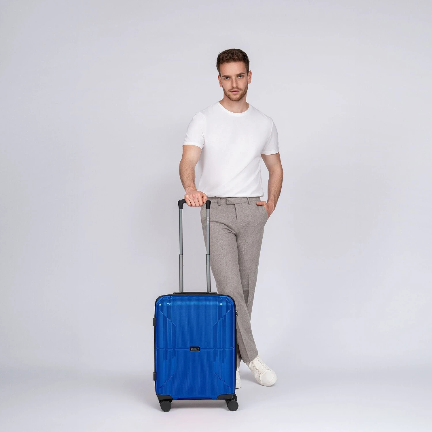 Essentials 06 CABIN 4 Rollen Kabinentrolley 55 Cm 4 Essentials 06 CABIN 4 Rollen Kabinentrolley 55 Cm – Bild 2